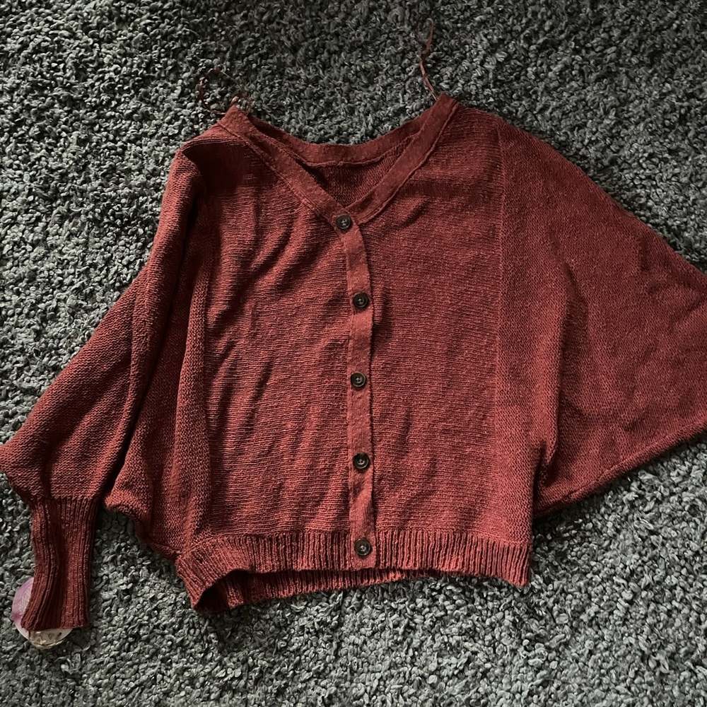 NWT Kaisley sweater size xl